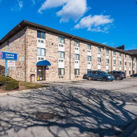 Motel 6-Bridgeview, Il Luaran gambar
